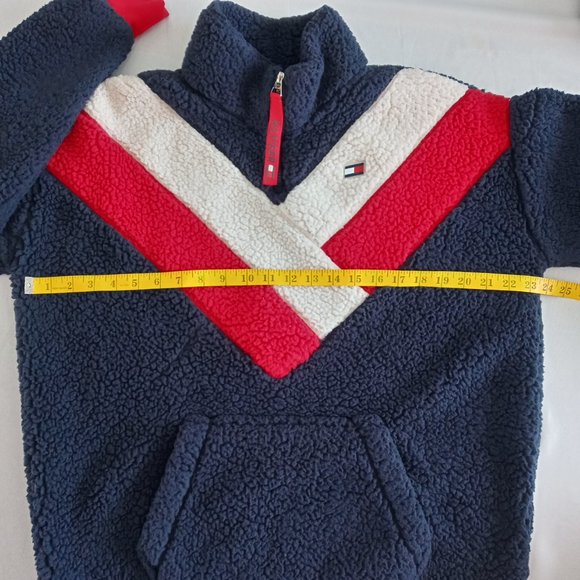 Tommy Hilfiger deep pile  sherpa color block chevron 1/4 zip fleece  Size Large - Picture 3 of 7